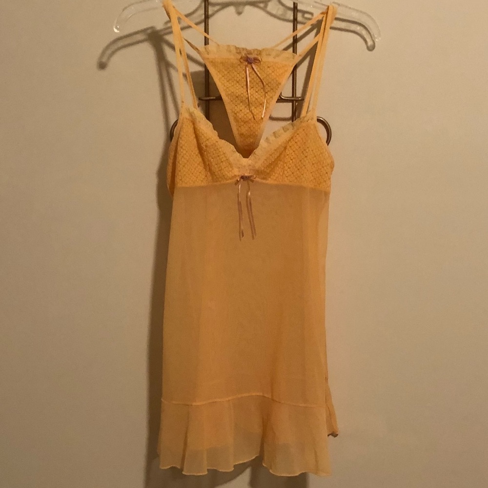 Victoria’s Secret Lingerie Set - Peach 🍑